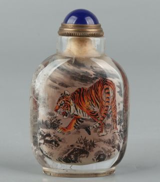 Chinese Exquisite Handmade tiger Inside painting crystal snuff bottle 3