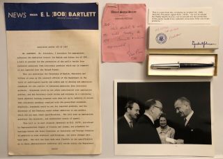Rare Lyndon B Johnson Signing Pen 10/18/68 (hr 10790) W/ Photo & Proposal