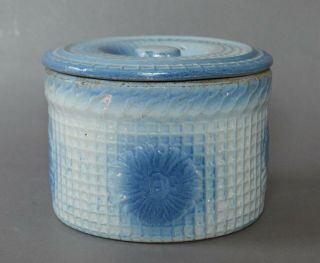 Stoneware Blue & White Salt Glaze Hull 6 3/4 " Daisy Butter Crock W/ Lid -