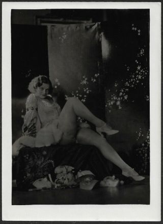 Vintage 1920s Sexy Leg Show Costumed Follies Showgirl Charles Sheldon Photograph