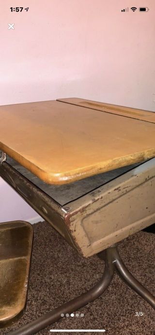 Vintage Child ' s School Desk & Chair Wood And Metal 3