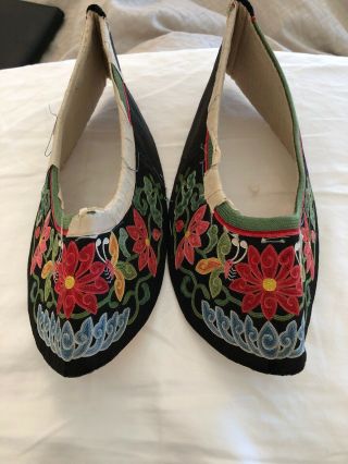 Antique Vintage Chinese Silk Embroidered Embroidery Shoe Cover Top