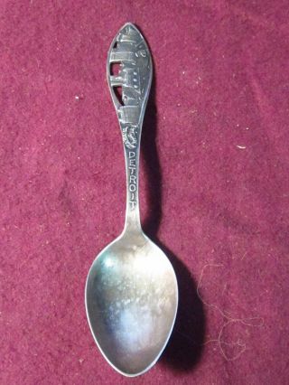 Watson Vintage Sterling Silver Detroit Souvenir Spoon 4 1/8 " 11g Skyline