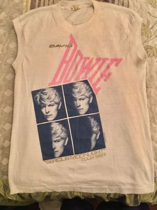 Rare Vintage 1983 Serious Moonlight Tour David Bowie Concert T Shirt