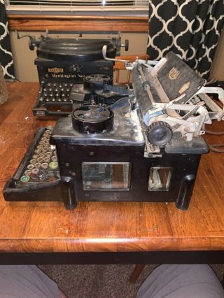 Rare Royal 10 Typewriter Unrestored Black Double Glass Side Panels 2