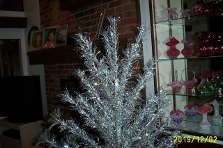 VERY RARE,  VINTAGE 6 - 1/2 ' TAPER ALUMINUM POM POM CHRISTMAS TREE (COLORED INSERTS 3
