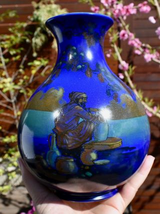 Rare 1926 Royal Doulon Vase - D4524 Arab Potter - Electric Blue - 7724 (19.  7cm)