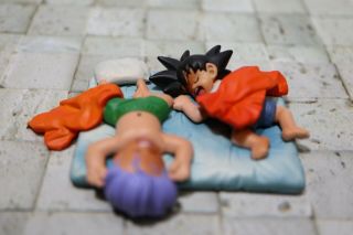 Dragon Ball Capsule Diorama Gohan & Trunks Figure Mega Rare