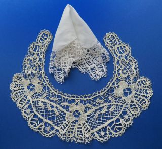 An Antique Hand Made Bedfordshire Lace Collar & A Bedfordshire Lace Handkerchief