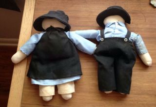 Vintage Faceless Amish Cloth Doll Set Man And Woman With Authentic Dress
