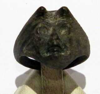 Vintage Rare 18th To 19th C Bronze Ring With A Head On Devil 783