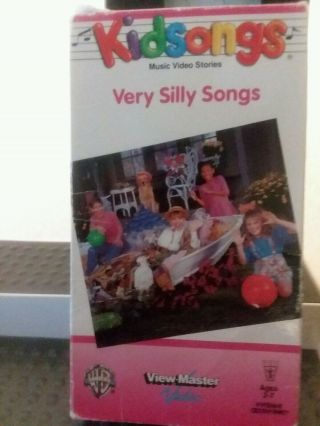 Rare Kidsongs Very Silly Songs.  View Master Video.