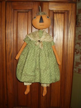 Primitive Fall Halloween Pumpkin Doll