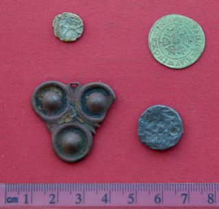 Group Of Metal Detecting Finds - Medieval Jetton - Pendant - Coin - Artefacts.
