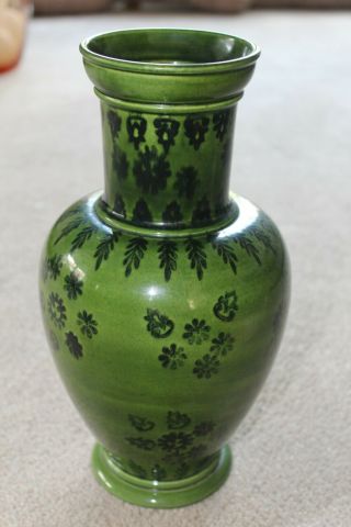 Rare Doulton Lambeth Pottery Vase With Unusual Hand Printed Decoration - 1870 