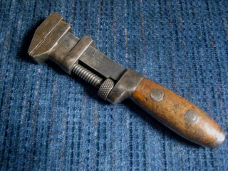 P.  S.  &w Co - Antique Solid Bar Small 6 " 1/2 Vintage Adjustable Monkey Wrench Old