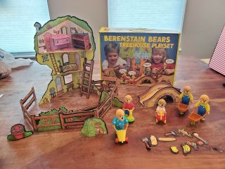 Rare Htf Berenstain Bears Treehouse Playset With Figures And Accessories.  1989