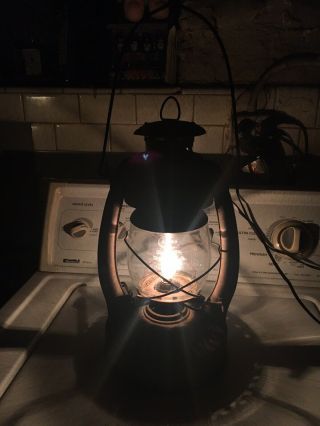 Antique/vintage Primitive Hercules Electric Light Lantern Barn Lamp Large