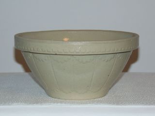 Vintage Antique Primitive Stoneware Pottery 8 3/4 " Mixing Nesting Bowl C.  1880