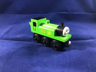 Oliver 11 Thomas & Friends Wooden Railway Train 2001 Magnetic Rare Retired