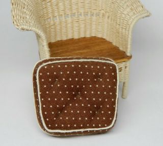 Vintage White Wicker Chair by Jal Gee - Artisan Dollhouse Miniature 1:12 3