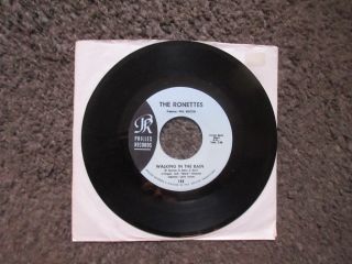 The Ronettes " Walking In The Rain " B/w " Paradise " 1978 " Unofficial " Vg - Oop Rare