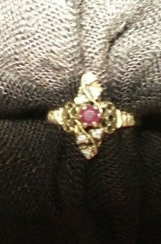 Vintage 14 K Yellow Gold Ruby And Diamond Size 6 Ring