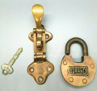 Vintage Old Brass Oak Ice Box Hinge Grand Lock Key Brass Door Lever Lock Set A