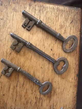 Old Keys,  Vintage,  Victorian And Antique Iron /steel Keys