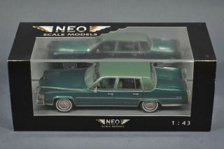 1/43 Cadillac Fleetwood Brougham Green 1980 80 Neo Scale Models 43555 Mega Rare