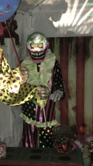 Spirit Halloween Wacky Mole Clown Life Size Prop Circus Blacklight Animated Rare