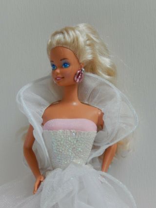 Dance Magic Barbie Vintage 1989 Blonde - A Doll