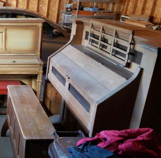 Antique Etsey Pump/Reed Organ,  needs some work 2