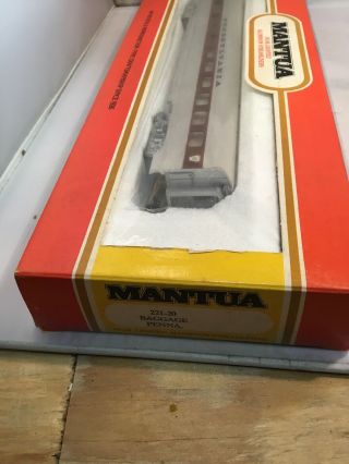 Mantua HO Scale Penn Railroad Lighted Streamliner Baggage Car Rare Box 221 - 20 2