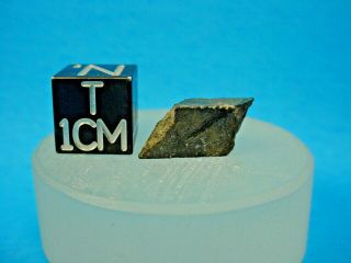 1992,  Vyatka H4/5 Meteorite,  Kirov,  Russia,  1.  11 Grams,  Rarely Available