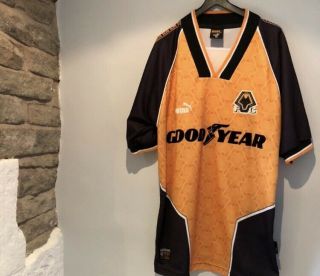 Medium Mens Wolves 1996 - 98 Ultra Rare Puma Good Year Football Shirt
