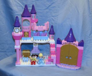 LEGO Duplo 6154 Disney Cinderella ' s Castle Set Complete Box Princess Prince 3