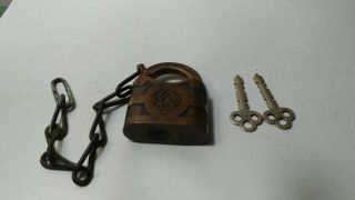 Vintage Antique Y & T Yale Towne All Brass Padlock 2 Keys Both Work