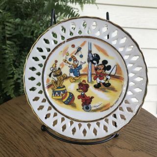 Vtg Rare 1955 - 56 Disneyland Eleanore Welborn Open Lace Plate Mickey Circus Scene