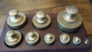 Vintage Brass Kg Scale Weights 9 Piece Set Kilo Wood Box 2