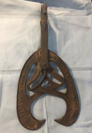 Rare Vintage 1870s Cast Iron Barn Beam Grapple Hook,  Pittsburgh Pa