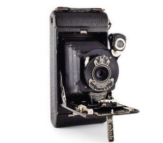 Vintage/antique Kodak No.  2 Folding Autographic Brownie Film Camera