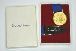 Rare Authentic Vintage President Ronald Reagan Vip White House Gift Bookmark