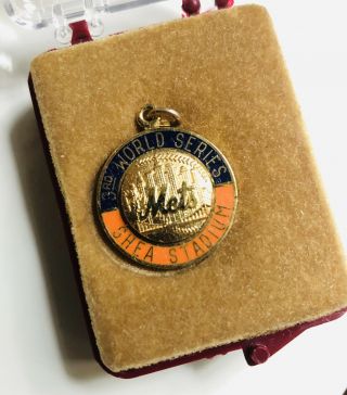 1986 York Mets Mlb World Series Press Pin Charm Rare World Champions