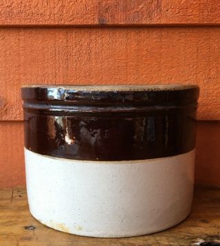 1/2 Gallon Brown and White Stoneware Crock Vintage 2