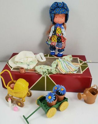 Vintage 1975 Hong Kong American Greetings Holly Hobbie Hobby 6 " Doll (bundle)