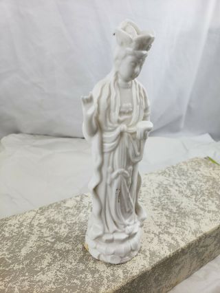 Vintage Chinese Blanc De Chine Porcelain Figurine