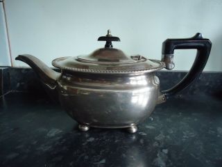 Vintage Edwardian Silver Plated Tea Pot.  Elkington.  Piece