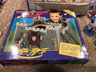 Vintage Rare 1989 Britains Knights Of The Sword Castle Set W/ Knights,  2 Knights