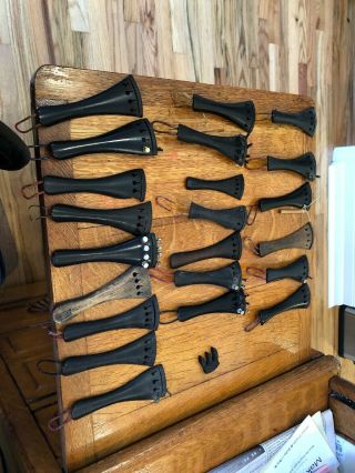 22 Old Antique Violin Tailpieces With An Ebony Mute And 17 Fine - Tuners 003